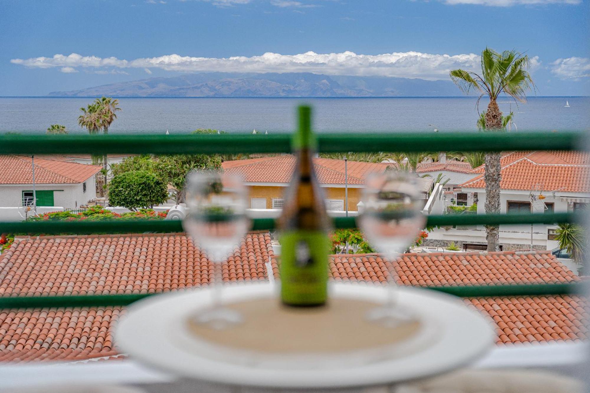 2Bdr Ocean View & Large Private Terrace In Puerto De Santiago Apartment Puerto de Santiago  Exterior foto